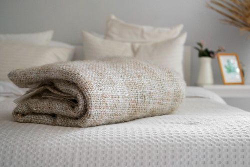 How Bedding Materials Impact Your Comfort and Sleep